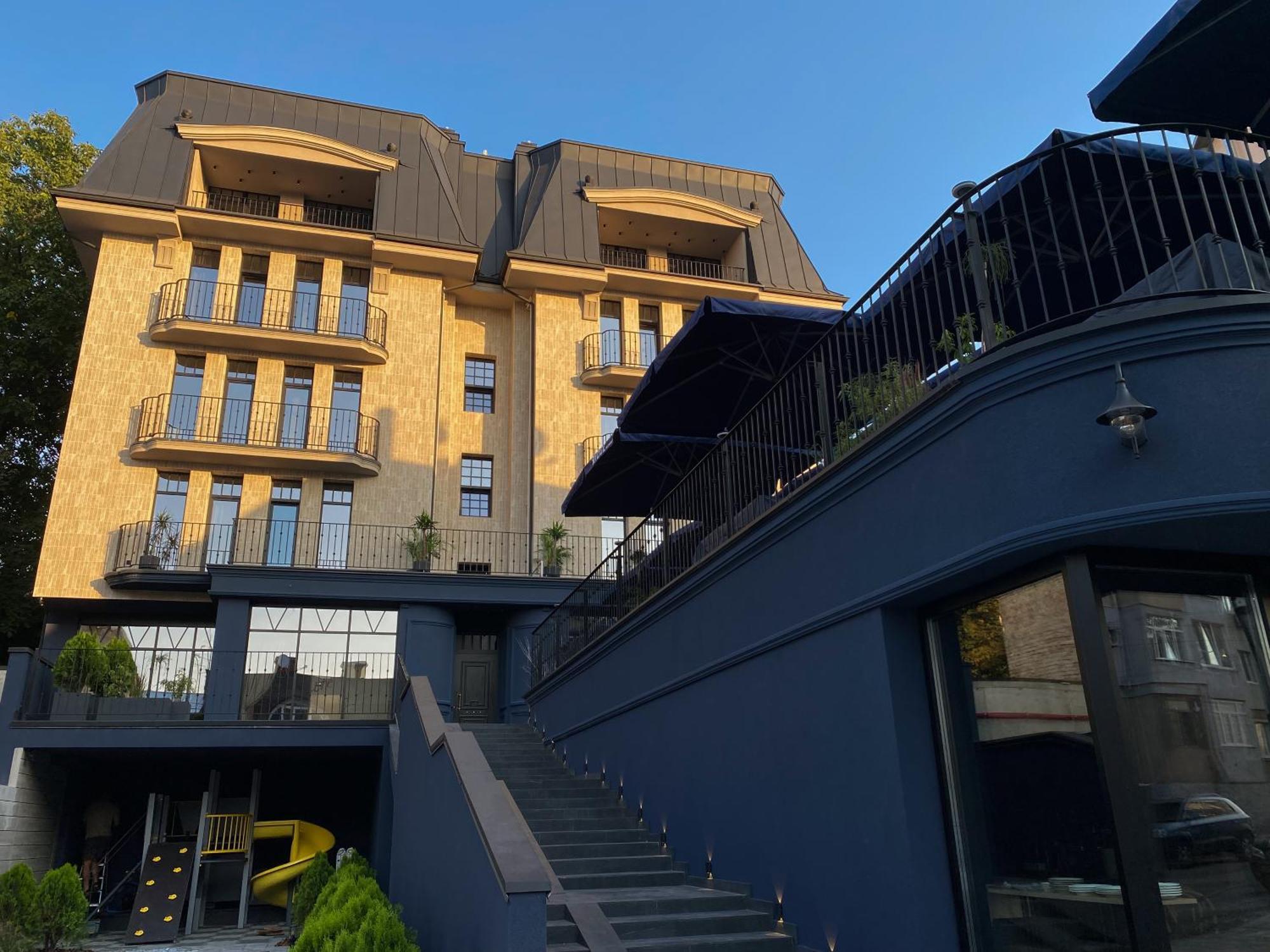 Ridge Apartments Tjernivtsi Eksteriør billede